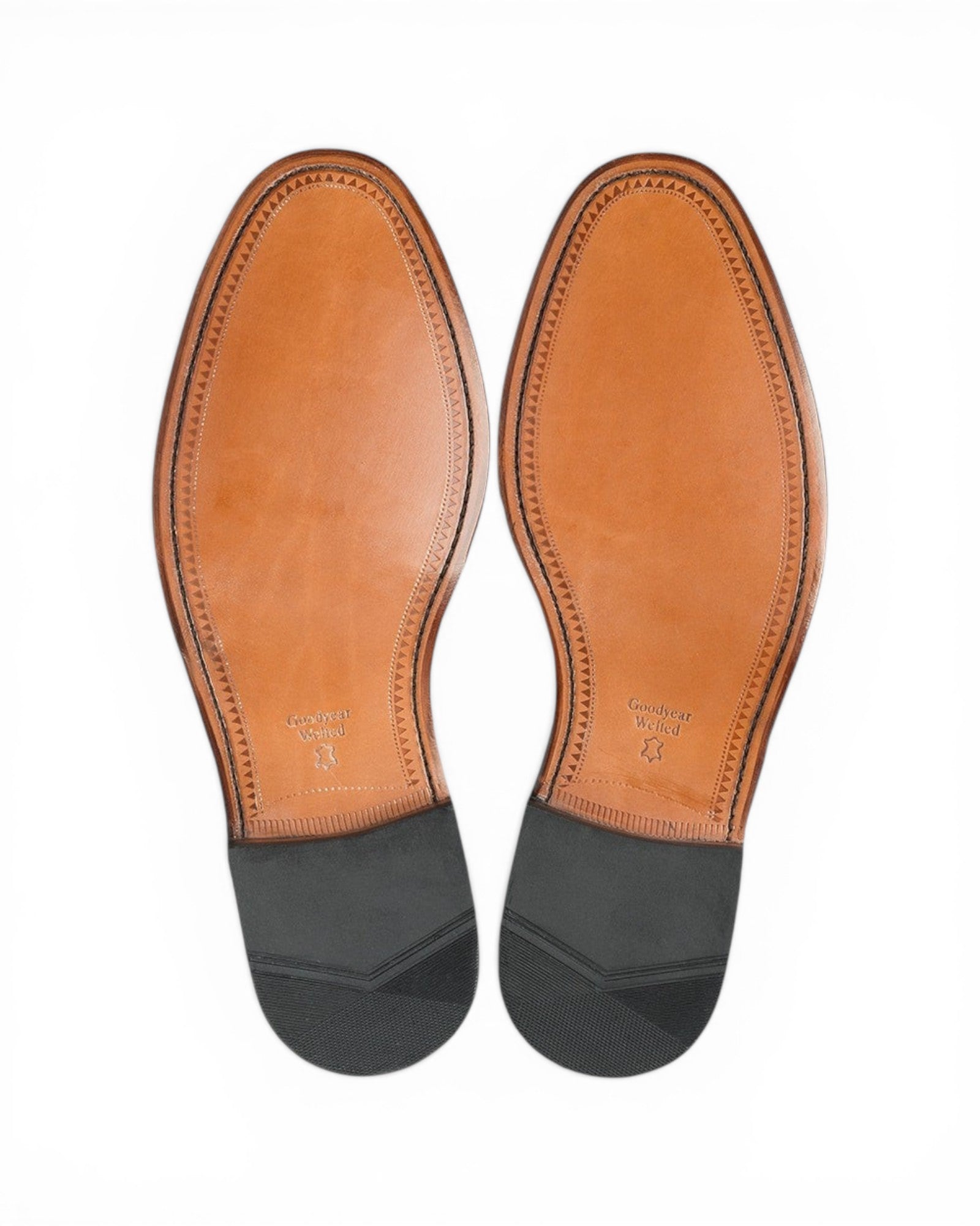 Loake Elgin Black Wide Fit Oxford Shoes Sole Detail