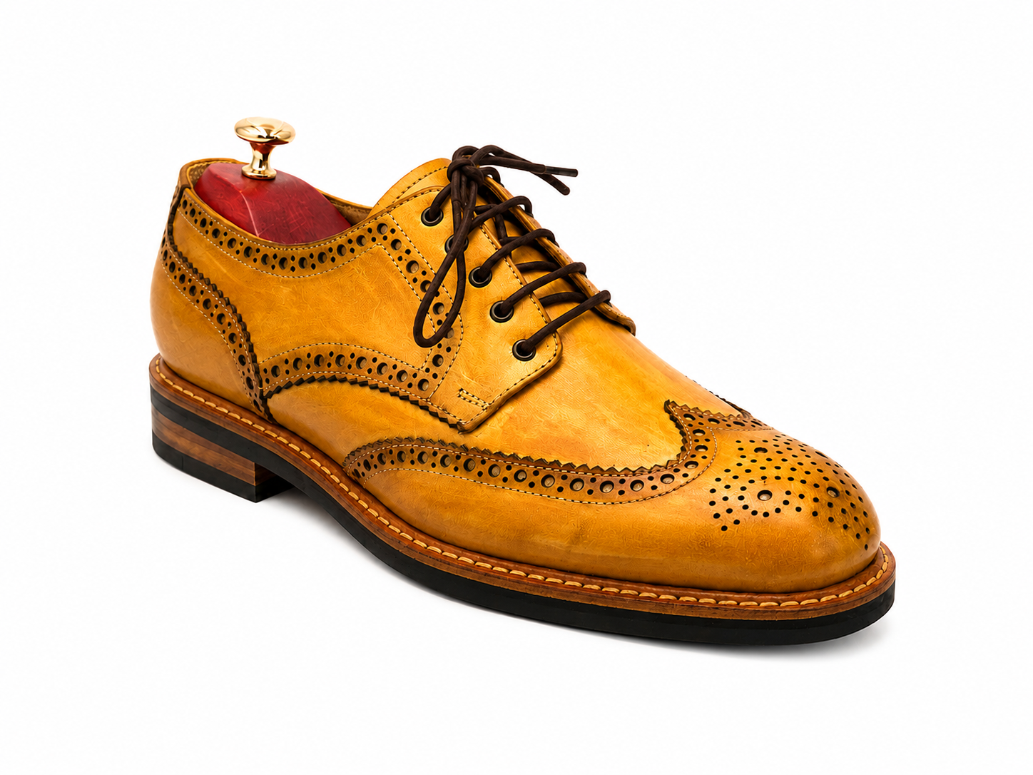 Oscar William Classic Yellow Patina Brogues – Studded Rubber Sole