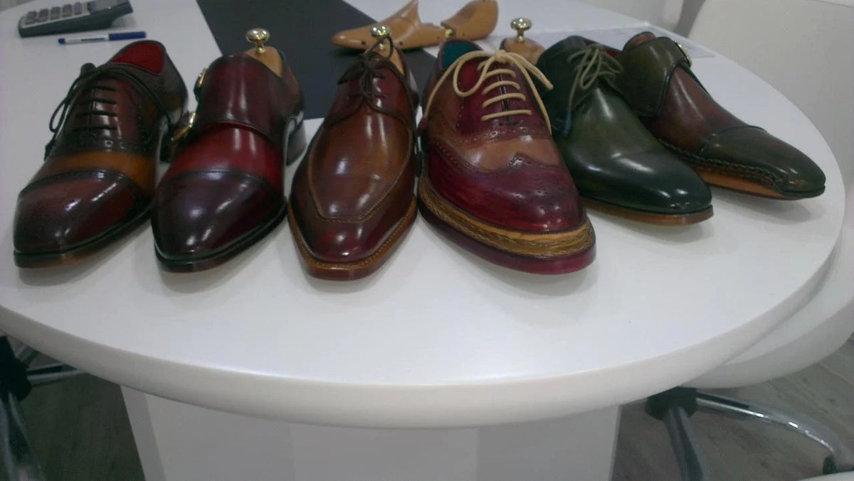 CHOOSE YOUR SHOE